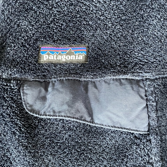 Patagonia Re-Tool size Small, Navy - Picture 2 of 3